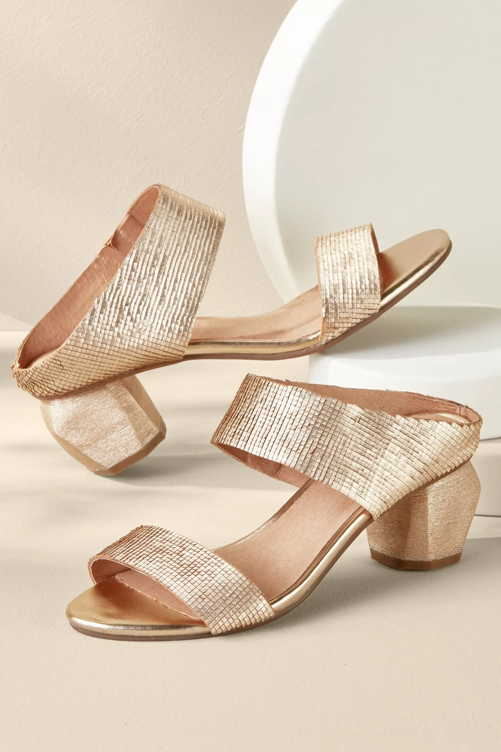 Soft Surroundings sandals | slides & mules-Antelope Amelia Textured Sandal