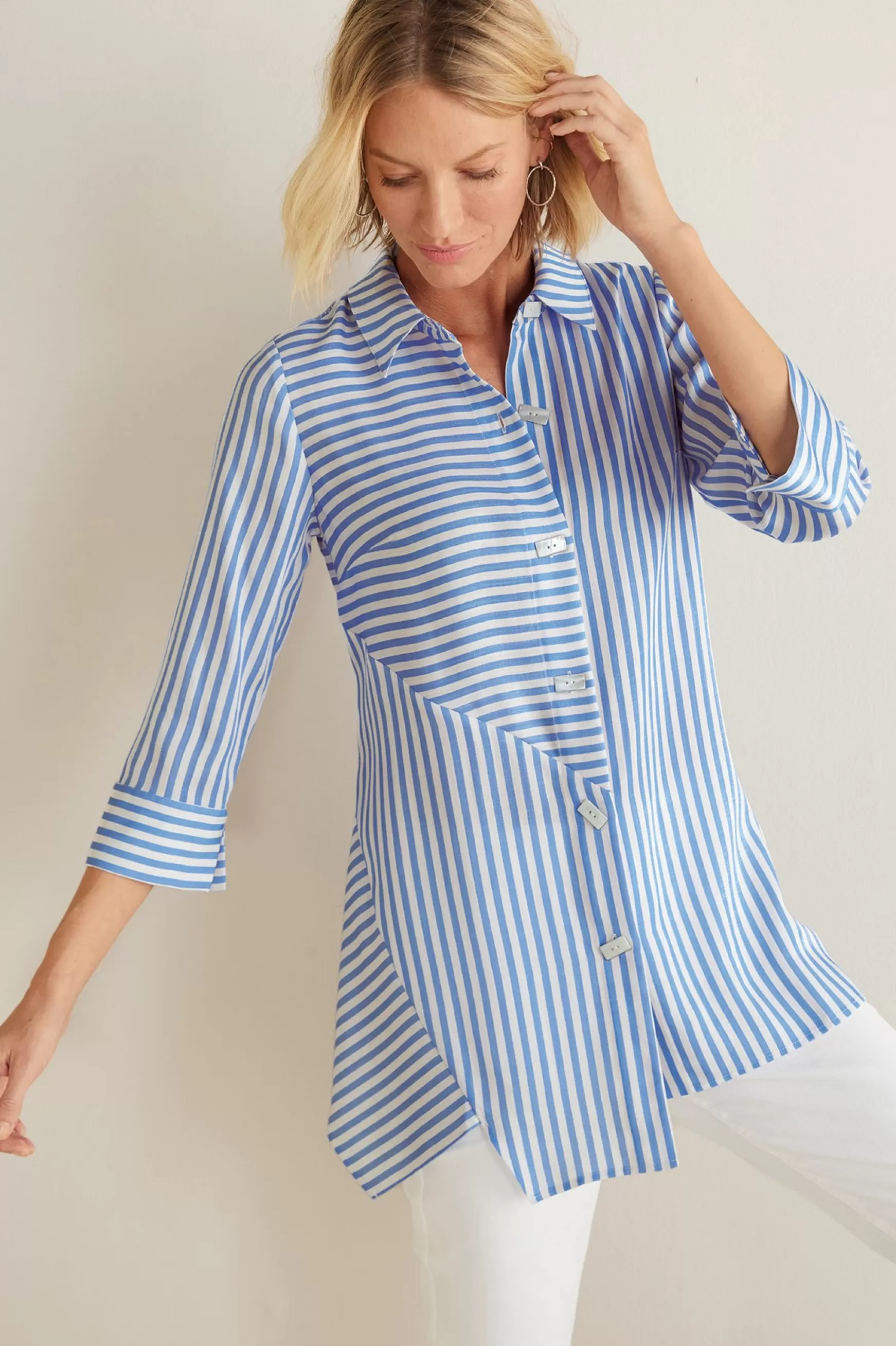 Soft Surroundings Into The Blues | Vacation Shop-On Pointe Shirt